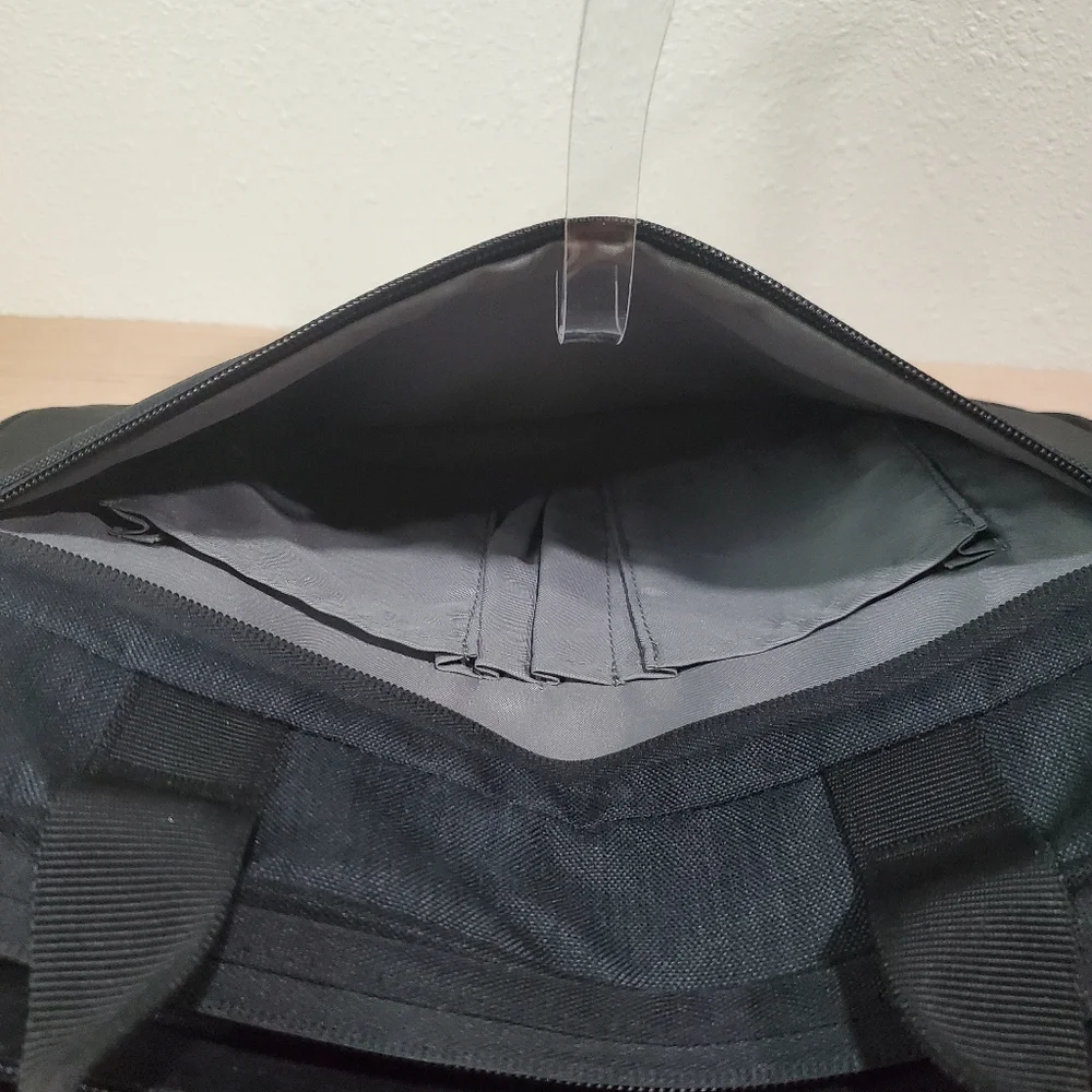 SwissGear Victorinox Wegner Case Carrier For A Laptop with Handles